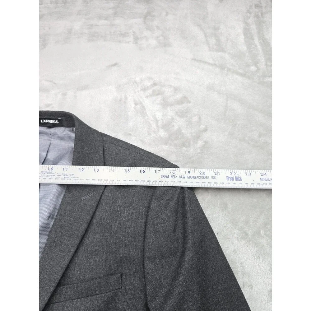 Express Men's Formal Gray Solid Blazer — Size 40R, 2-Button with Pockets.
